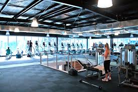 Azərbaycanda Ən Populyar İdman Zalları və Fitness Mərkəzləri: Qiymətlər, Abunəlik Paketləri və Xidmətlər